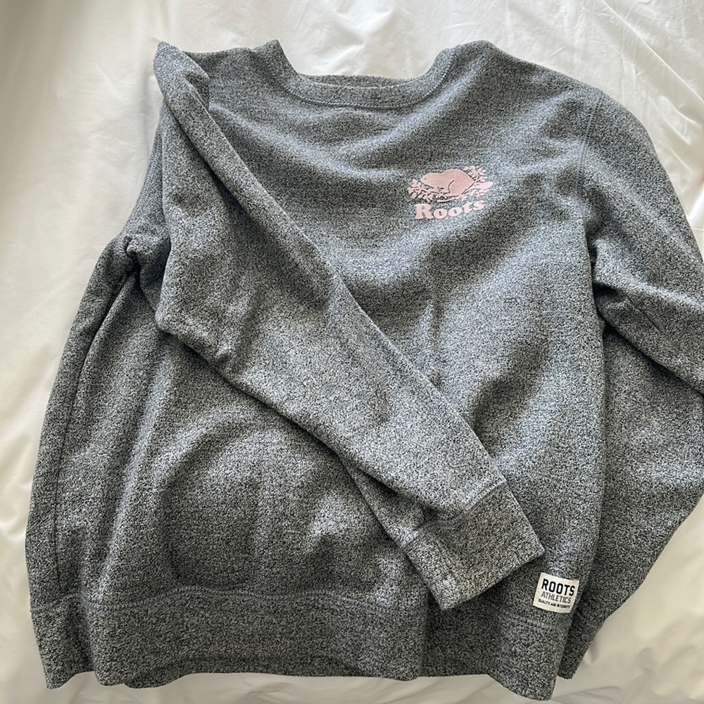 Roots crewneck